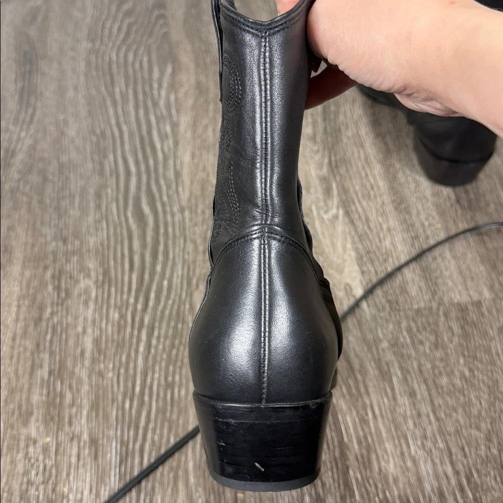 Anine Bing Elton Boot in Black - Picture 16 of 16